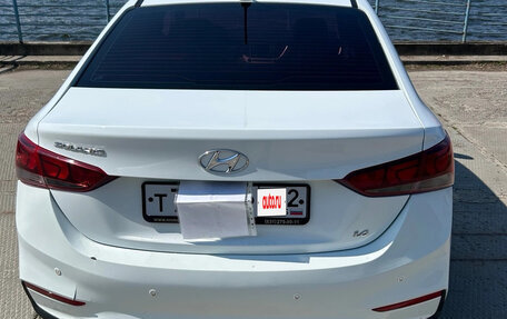 Hyundai Solaris II рестайлинг, 2018 год, 1 150 000 рублей, 4 фотография