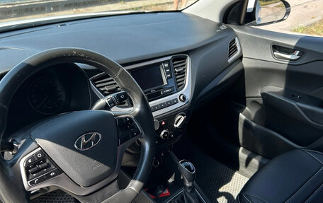 Hyundai Solaris II рестайлинг, 2018 год, 1 150 000 рублей, 6 фотография