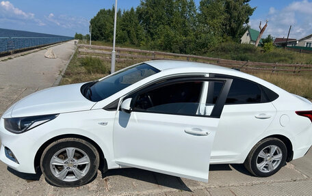 Hyundai Solaris II рестайлинг, 2018 год, 1 150 000 рублей, 5 фотография