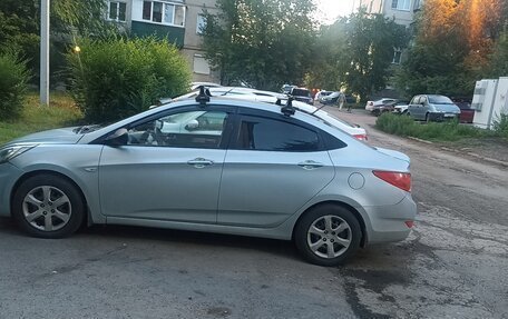 Hyundai Solaris II рестайлинг, 2011 год, 520 000 рублей, 2 фотография
