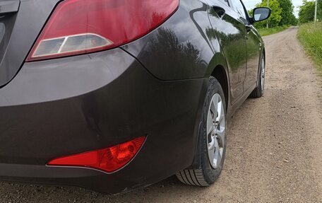 Hyundai Solaris II рестайлинг, 2015 год, 859 000 рублей, 6 фотография