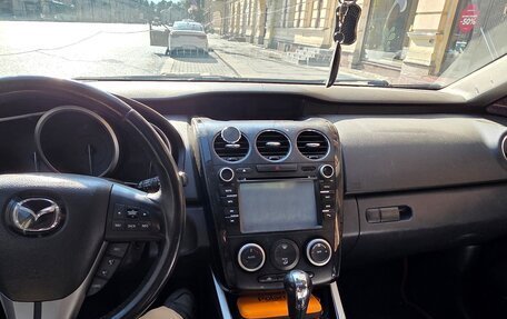 Mazda CX-7 I рестайлинг, 2010 год, 750 000 рублей, 2 фотография