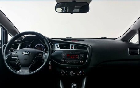 KIA cee'd III, 2014 год, 1 050 000 рублей, 19 фотография