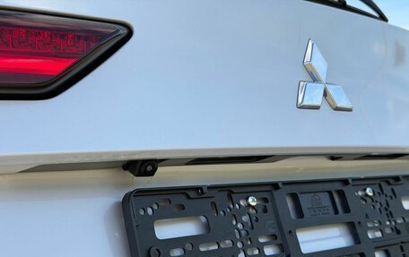 Mitsubishi Outlander, 2023 год, 3 810 000 рублей, 10 фотография