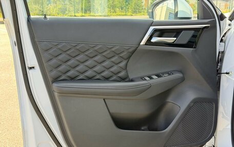 Mitsubishi Outlander, 2023 год, 3 810 000 рублей, 15 фотография