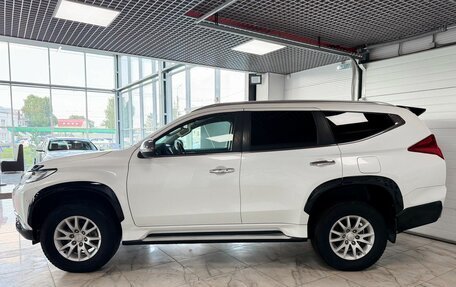 Mitsubishi Pajero Sport III рестайлинг, 2017 год, 2 699 000 рублей, 3 фотография