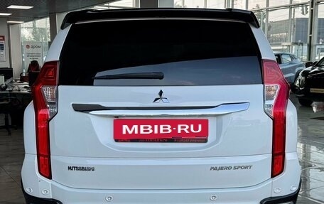 Mitsubishi Pajero Sport III рестайлинг, 2017 год, 2 699 000 рублей, 6 фотография