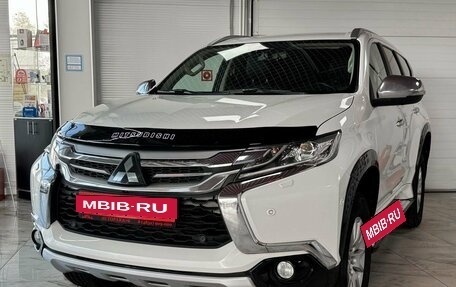 Mitsubishi Pajero Sport III рестайлинг, 2017 год, 2 699 000 рублей, 2 фотография