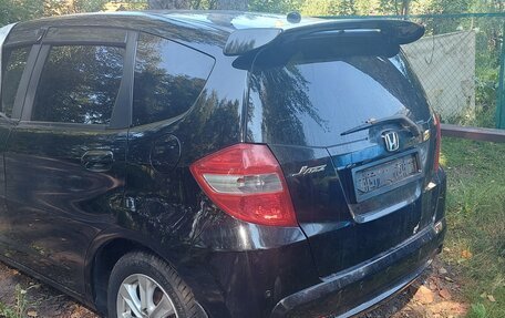 Honda Jazz II рестайлинг, 2011 год, 550 000 рублей, 2 фотография
