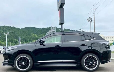 Toyota Harrier, 2016 год, 2 300 000 рублей, 4 фотография
