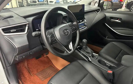Toyota Corolla, 2023 год, 1 650 000 рублей, 10 фотография