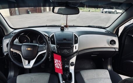 Chevrolet Cruze II, 2013 год, 660 000 рублей, 8 фотография