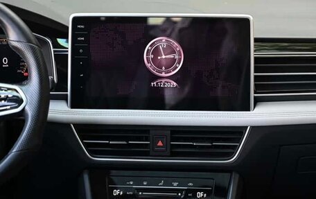 Volkswagen Tiguan II, 2022 год, 2 675 500 рублей, 16 фотография