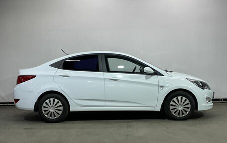 Hyundai Solaris II рестайлинг, 2016 год, 1 299 000 рублей, 4 фотография