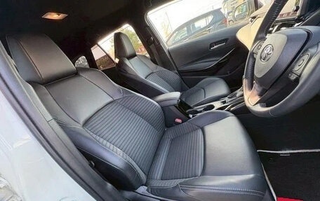Toyota Corolla, 2022 год, 1 315 000 рублей, 3 фотография