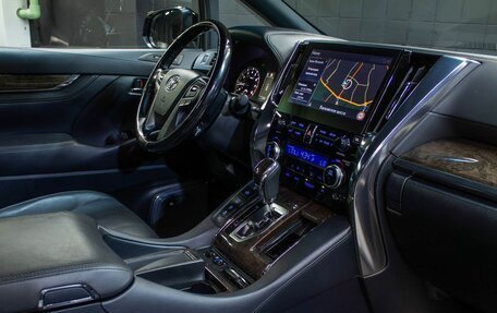 Toyota Alphard III, 2021 год, 6 277 000 рублей, 32 фотография