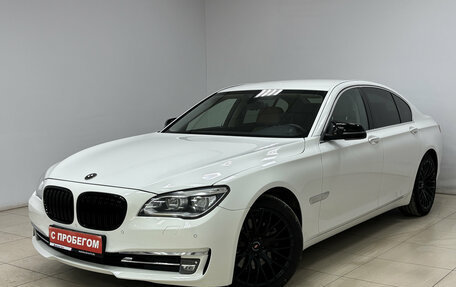 BMW 7 серия, 2012 год, 2 430 000 рублей, 4 фотография