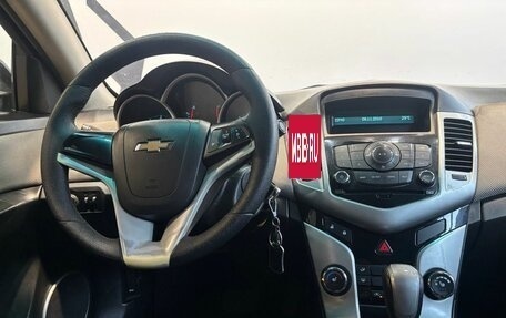 Chevrolet Cruze II, 2011 год, 469 900 рублей, 11 фотография