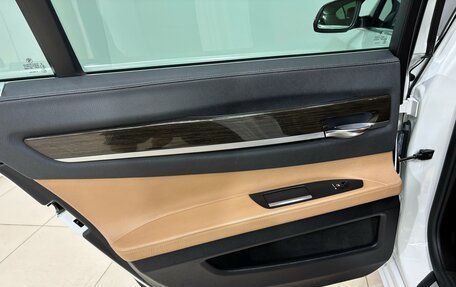 BMW 7 серия, 2012 год, 2 430 000 рублей, 17 фотография