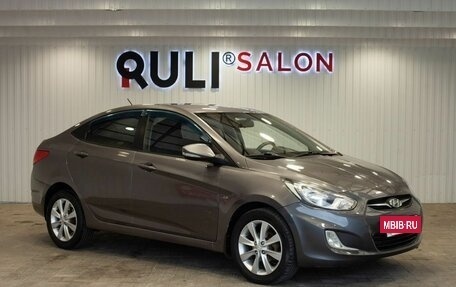 Hyundai Solaris II рестайлинг, 2011 год, 760 000 рублей, 3 фотография