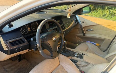 BMW 5 серия, 2004 год, 630 000 рублей, 2 фотография