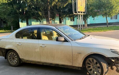 BMW 5 серия, 2004 год, 630 000 рублей, 6 фотография