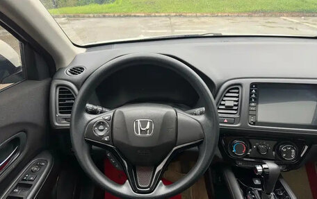 Honda Vezel, 2022 год, 1 456 000 рублей, 10 фотография