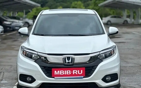 Honda Vezel, 2022 год, 1 456 000 рублей, 2 фотография