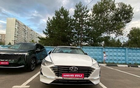 Hyundai Sonata VIII, 2019 год, 2 350 000 рублей, 1 фотография