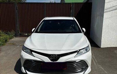 Toyota Camry, 2020 год, 3 300 000 рублей, 1 фотография