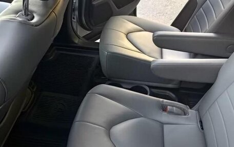 Toyota Highlander, 2023 год, 3 900 000 рублей, 10 фотография