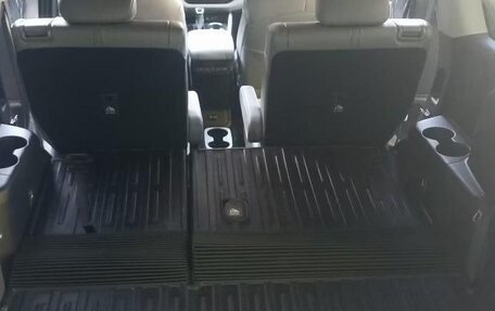 Toyota Highlander, 2023 год, 3 900 000 рублей, 14 фотография