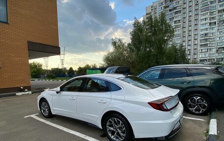Hyundai Sonata VIII, 2019 год, 2 350 000 рублей, 5 фотография