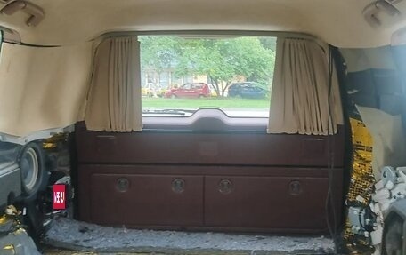 Toyota Land Cruiser 200, 2015 год, 2 550 000 рублей, 12 фотография