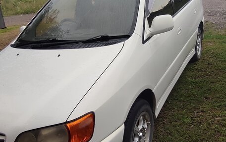 Toyota Ipsum II, 1998 год, 700 000 рублей, 6 фотография