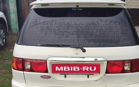 Toyota Ipsum II, 1998 год, 700 000 рублей, 5 фотография