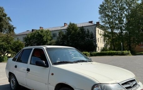 Daewoo Nexia I рестайлинг, 2011 год, 135 000 рублей, 5 фотография