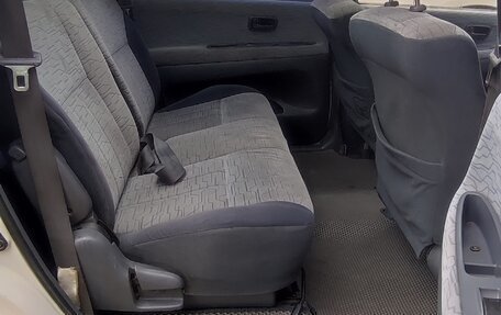 Toyota Ipsum II, 1998 год, 700 000 рублей, 12 фотография