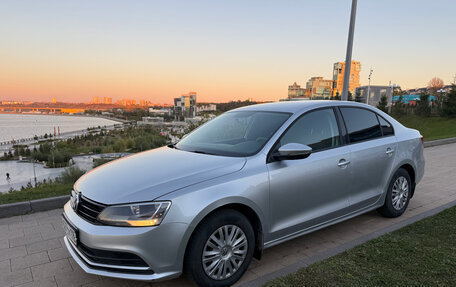 Volkswagen Jetta VI, 2015 год, 910 000 рублей, 3 фотография