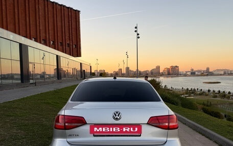 Volkswagen Jetta VI, 2015 год, 910 000 рублей, 6 фотография
