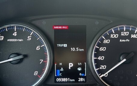 Mitsubishi Outlander III рестайлинг 3, 2017 год, 1 697 000 рублей, 22 фотография