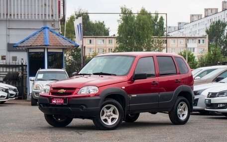 Chevrolet Niva I рестайлинг, 2015 год, 586 000 рублей, 1 фотография