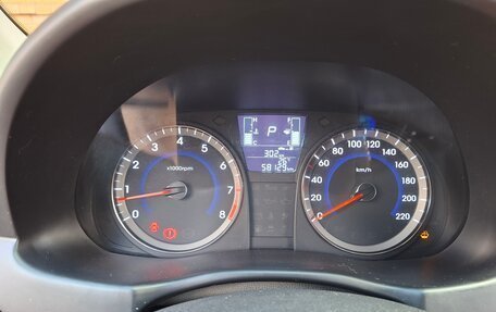 Hyundai Solaris II рестайлинг, 2015 год, 1 200 000 рублей, 9 фотография
