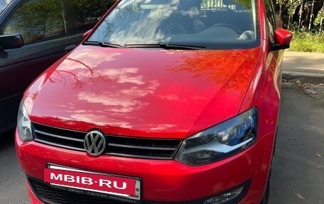 Volkswagen Polo VI (EU Market), 2014 год, 950 000 рублей, 2 фотография