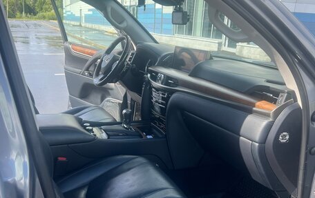 Lexus LX III, 2016 год, 6 900 000 рублей, 11 фотография