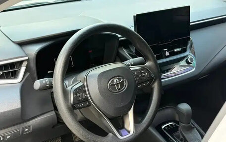 Toyota Corolla, 2023 год, 1 650 000 рублей, 10 фотография
