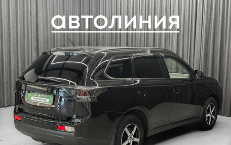 Mitsubishi Outlander III рестайлинг 3, 2012 год, 1 279 000 рублей, 3 фотография