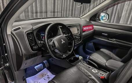 Mitsubishi Outlander III рестайлинг 3, 2012 год, 1 279 000 рублей, 9 фотография