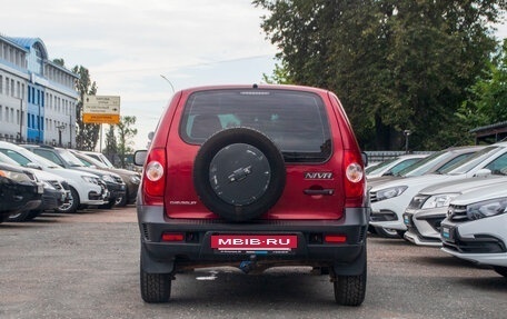 Chevrolet Niva I рестайлинг, 2015 год, 586 000 рублей, 5 фотография