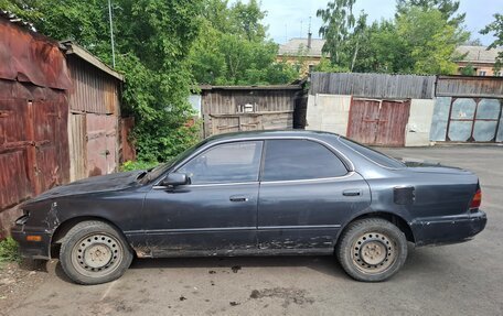 Toyota Vista, 1992 год, 200 000 рублей, 2 фотография